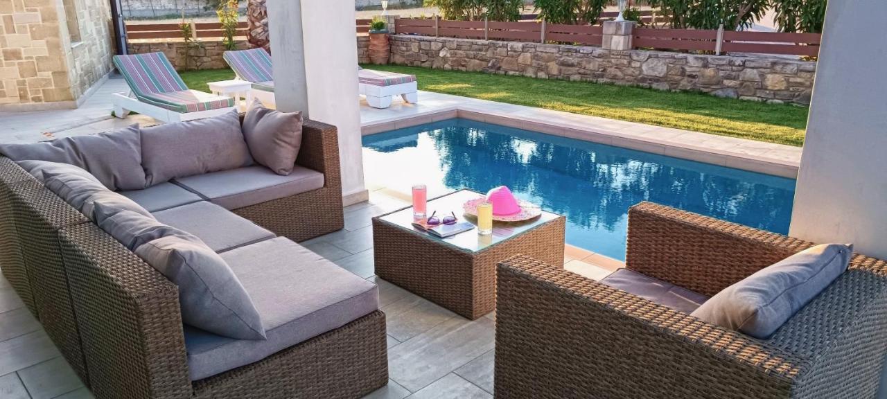 Villa Alexandros Kíssamos Екстериор снимка